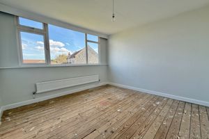 Bedroom 4- click for photo gallery